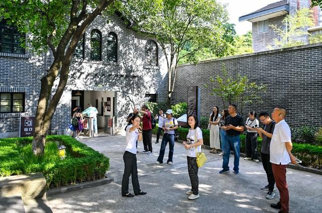 “感知重庆·2025中美文化交流活动”启动
