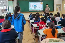 与“泥”相伴，“浇”个朋友，“小林长们”播下春的种子图片