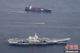 航母编队访港引关注 舆论称激励香港砥砺前行图片