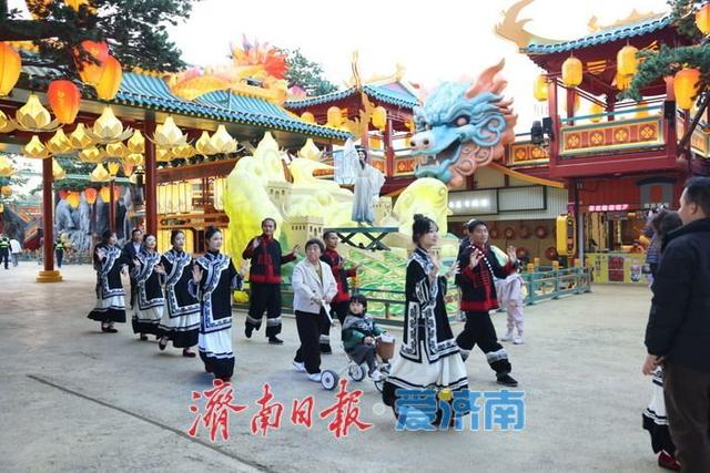 “九曲黄河万里情”主题街区为济南文旅再添休闲新地标