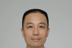 88岁老人罹患胃癌 青岛市中心医院冲破高龄桎梏实施腹腔镜全景切除术图片