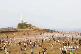 “五一”假期头两天下沙迎客超22万人次图片