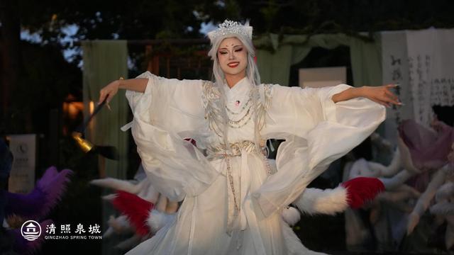 清照泉城奇幻国度即将开启—— 年轻人专属“情绪安全区”，速来打卡！