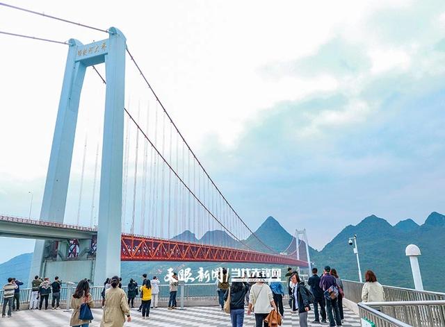 景借桥生辉 桥因景添彩