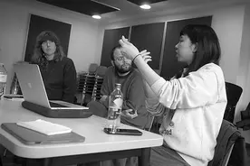 黄婷：在虚实交错中寻觅剧场视觉创作的新表达图片