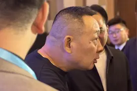 于东来：我也不自由，像奴隶一样图片