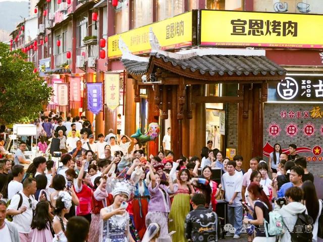 2025年宣恩水上女儿会系列活动绚丽完结！