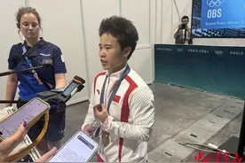 逆转夺冠！侯志慧：你永远可以相信中国举重图片
