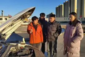 她山拾光录|驾校女教练：3000本驾照背后的“春风十里”图片