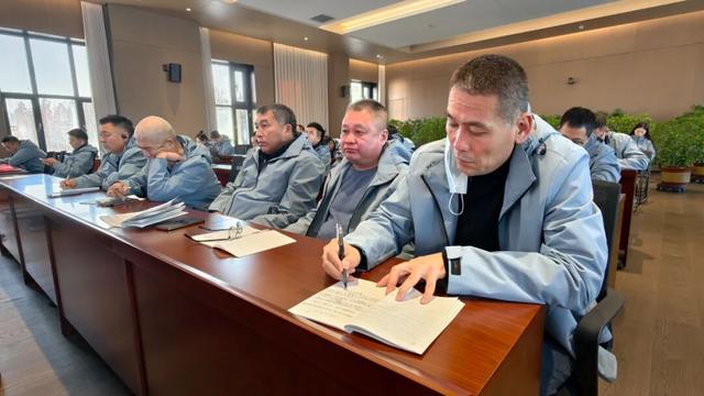 夯实新雪季运营基础 旅游集团全员培训圆满举行