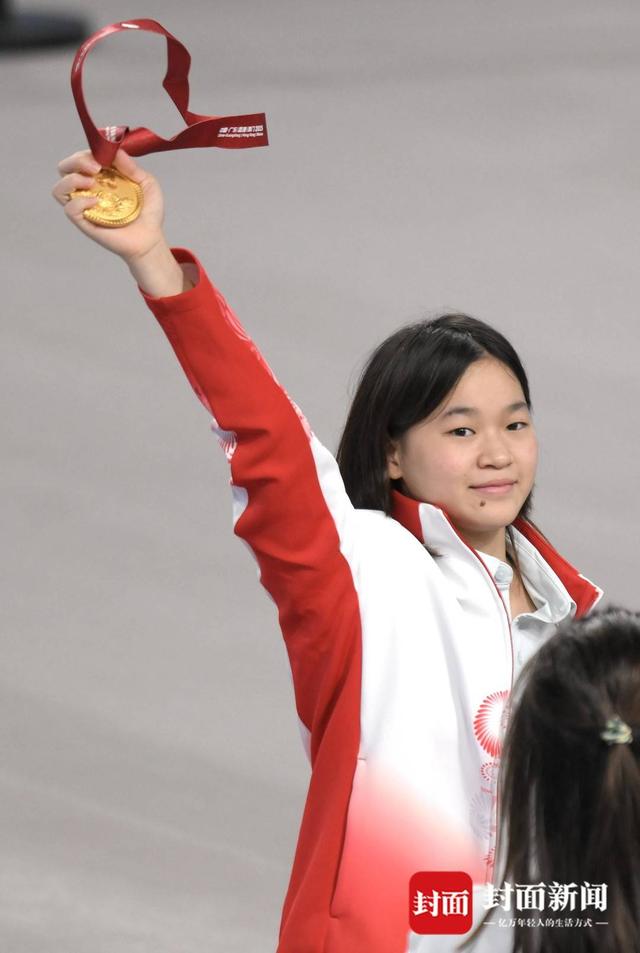 十五运跳水项目收官 “全妹”变身毽球“菜鸟”