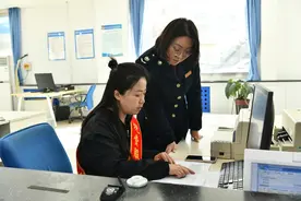 青海：服务体验师“探厅” 助力税费办理越来越便捷图片
