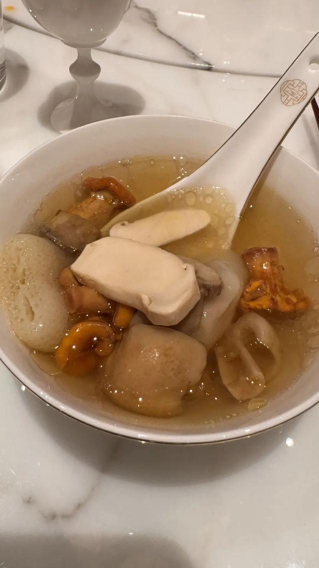 杭州六日 几顿精彩的饭（二）大唐海鲜 金丝听海