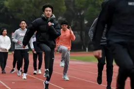 沪2025年高招体育类专业统考成绩及合格线公布图片