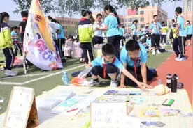 “淘宝”欢乐多，临沂南坊小学跳蚤市场开市啦！图片