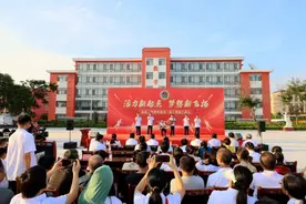 惠民县石庙镇第二中学举行风雨操场竣工启用仪式图片