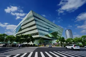 上海图书馆东馆：建在艺术空间里的知识殿堂图片