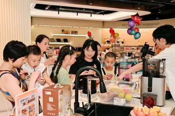 京东电器入渝六周年 京东MALL重庆江北店焕新启用