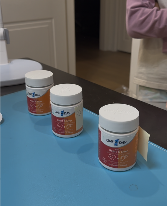 参加完同学的豪华生日Party后，女儿一句话让我失眠了...