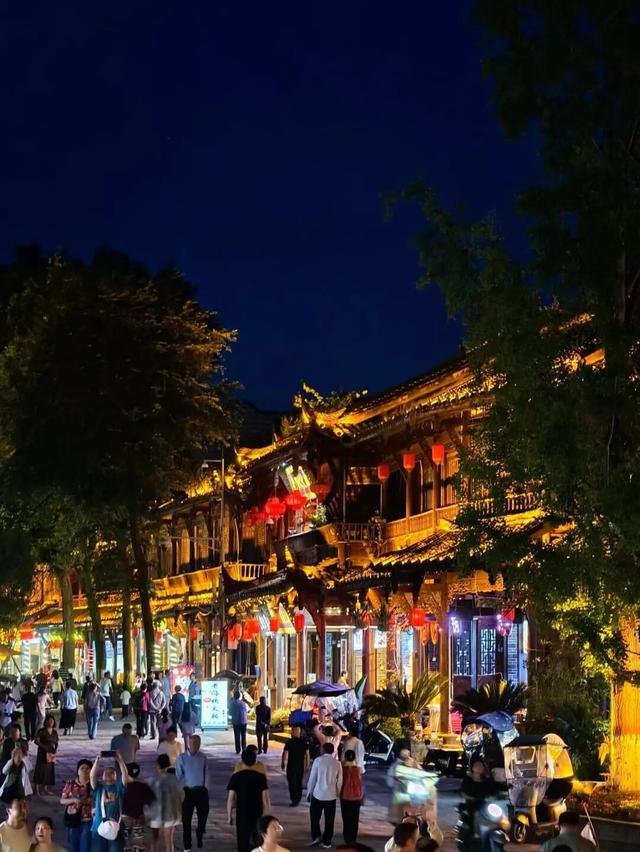 耍到不想走的成都千年古镇，确定不来吗？