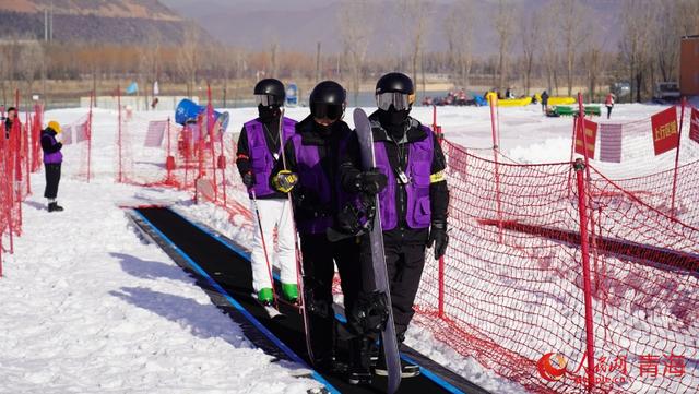 超5万平米！西宁甘河城市郊野公园冰雪大世界全新开放