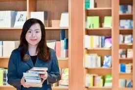 第一位获得上海市质量金奖的美术馆长策展人，为什么是她图片