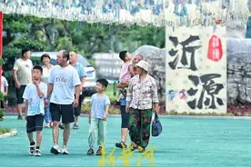 沂河之畔逛七夕夜市，享人间烟火气图片