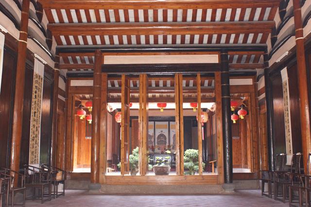 接地气、聚人气、显生气——广东潮州千年古韵焕新彩
