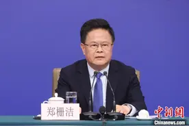 国家发改委主任：预计“十四五”经济增量相当于再造一个长三角图片