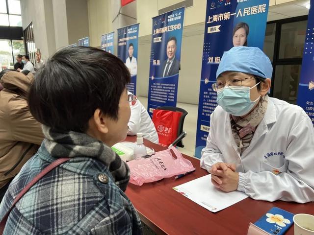 志愿服务进园区，暖心行动助力营商环境优化