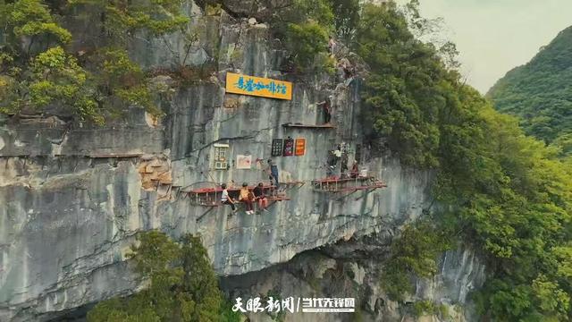 2年发送旅客260余万人次 贵南高铁为荔波旅游加了把“火”