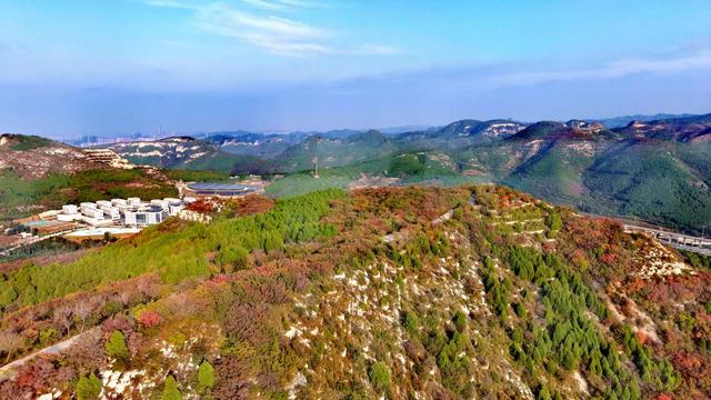 秋日限定！济南蚰蜒山红叶渐染
