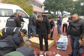 嘉马直播摩托车队 行遍天下大爱无疆图片