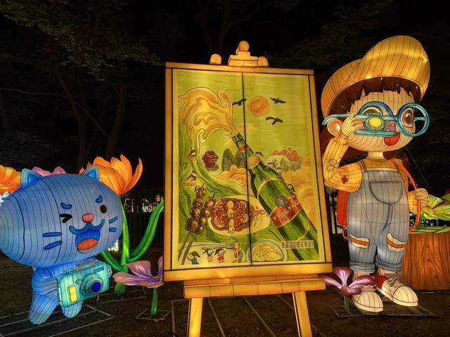 下班直冲中山公园！“青岛之夏”艺术灯会今晚点亮~