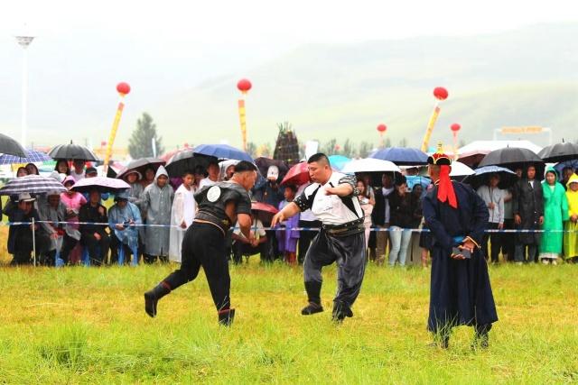 内蒙古科右前旗：5天时间63万人齐聚草原