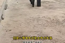 娄底一名退伍军人独自回家无人迎接 全国网友暖心留言！图片