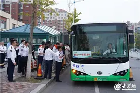 护航世预赛！青岛城运高效服务赢国内外球迷点赞图片