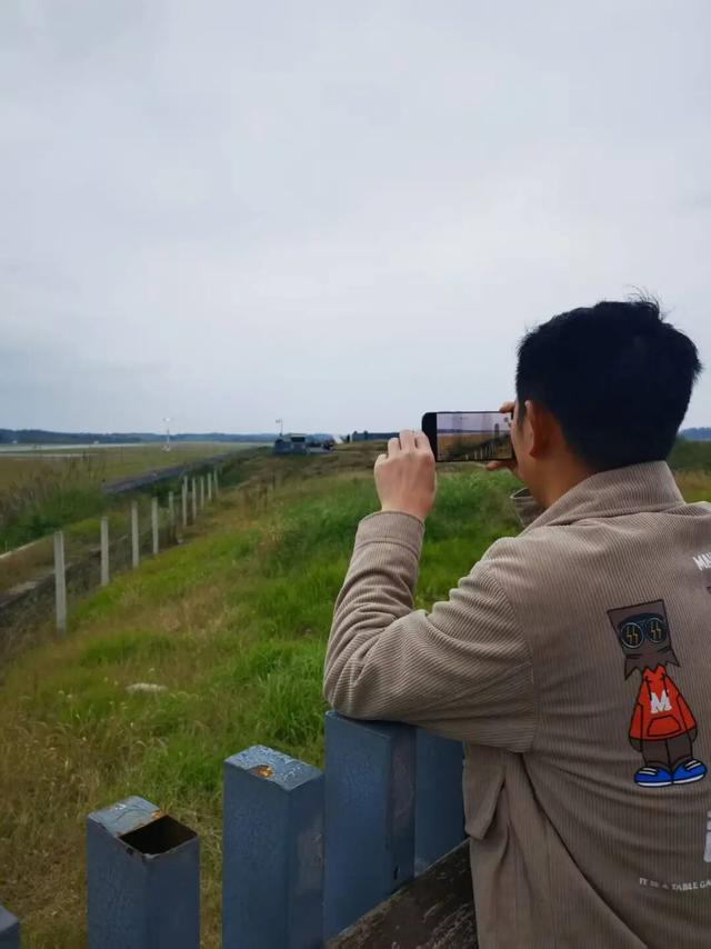 坐标简阳，361岁古桥，202岁石狮，与2分钟起落的飞机