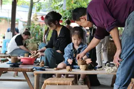 云南西双版纳：旅游市场淡季不淡#图片