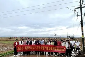 英德大湾镇人大：外出“取经”为重点水利枢纽工程实施献计图片