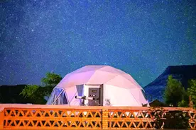 种菜养骆驼经营星空帐篷酒店 汝州农民在埃及黑白沙漠创业图片