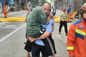 惊险时刻！民警暖心“二十分钟”救下十三岁男孩图片