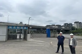 【以爱为帆 护航高考】龙里：建筑工地开启高考“静音”模式图片