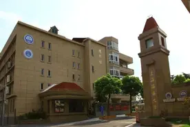 欢迎报考上海港湾学校图片