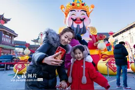 内蒙古呼和浩特：文化庙会贺新春图片