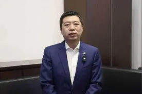 全国政协委员曹鹏：推动“人工智能+”，加强底层算力建设图片