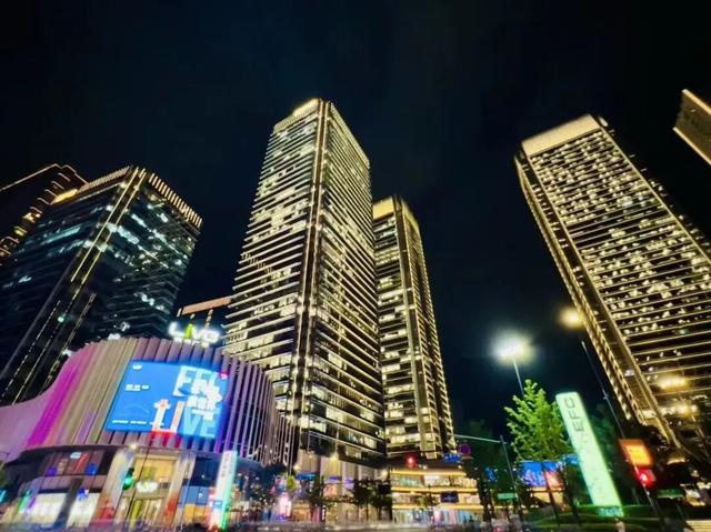 余杭五大商圈，开启趣玩盛宴！