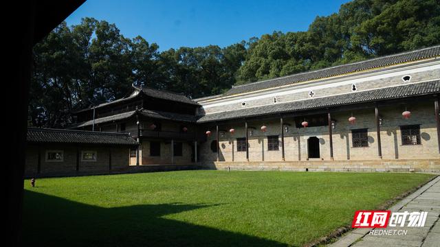 双峰有多高 | 我们奔县吧·双峰县篇