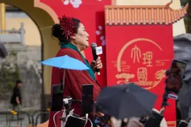 开封“王婆说媒”开启大学生专场，景区提醒图片