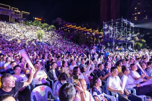 毕节旅游增速全国第三！响水滩音乐季奏响“最强音”